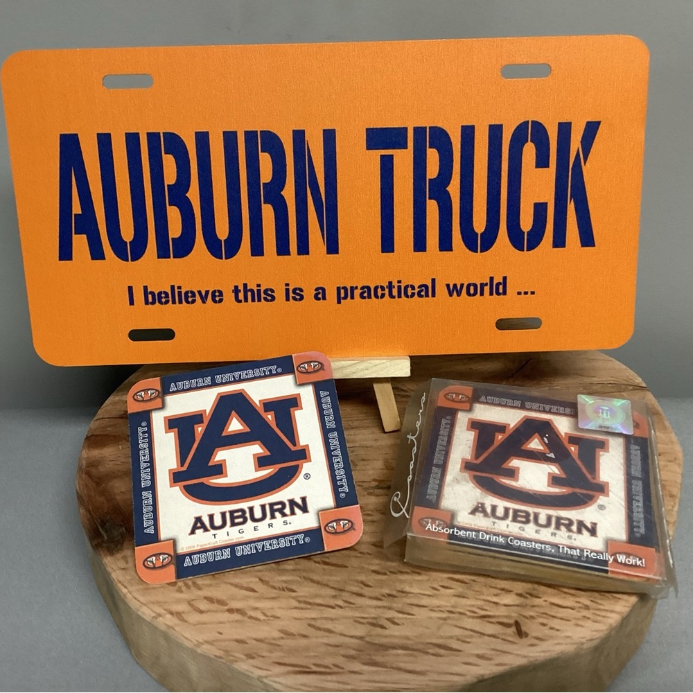 🟠 Auburn College Football Fans Truck / Auto Tag Like New & Free Auburn Coasters